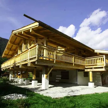 Chalet Les Brimbelles - All Year Chalet